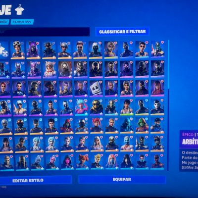 Conta de Fortnite com 126 skins e muito mais