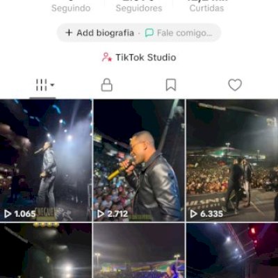 Vendo conta do tik Tok bem engajada