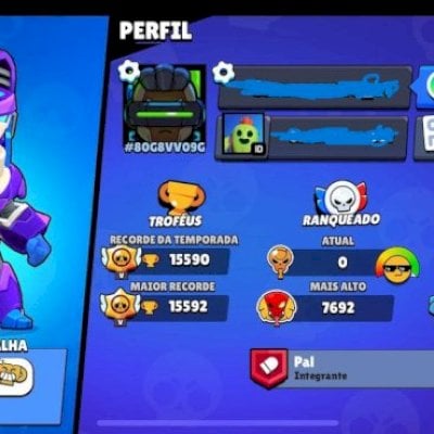 3 skins lendarias,dois emojis de mundial,da pra trocar email e senha