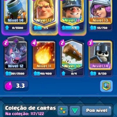 7583 troféus + 1070 gemas + 20 Emotes + 117 Cartas + 4 Evoluções.