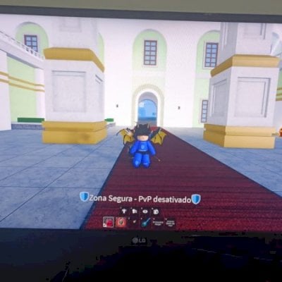 conta blox fruits com 20Kde robux gastos em game pass e varias frutas perm!