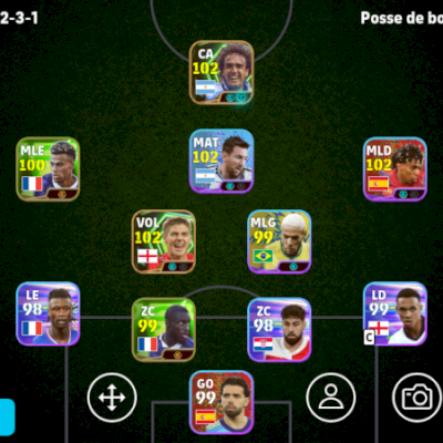 Conta Efootball Força 3082 2 Icons e 2 Showtimes Brabos