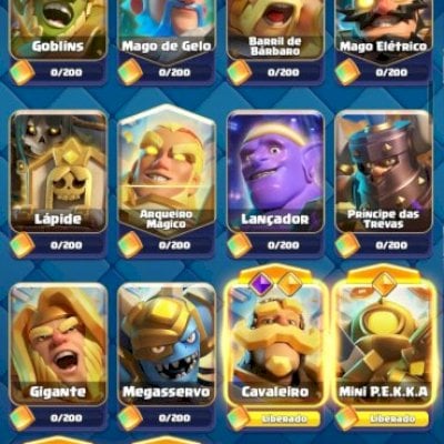 Quase todas as cartas, muitas evoluções, cartas nível máximo e muitos emotes.