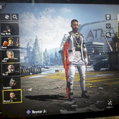 Call of Duty com skin do neymar