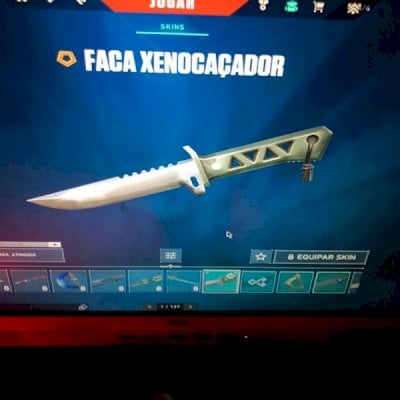 vendo conta valorant platina 3 com varias skins