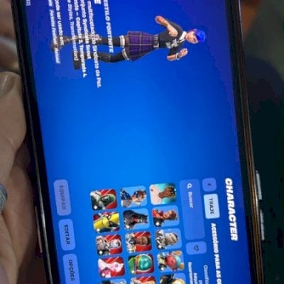 Vendo conta fortnite com skins