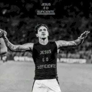 ícaro  Pietro